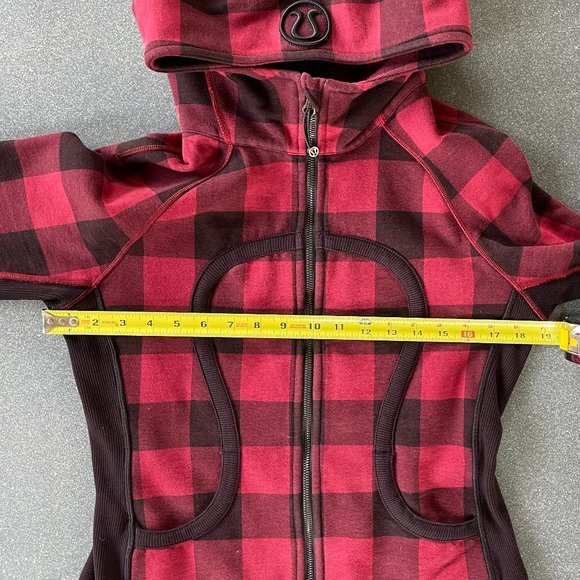 RARE EUC Lululemon Scuba Hoodie II in Buffalo Plaid Mini Camp Check size 8 - Picture 6 of 10
